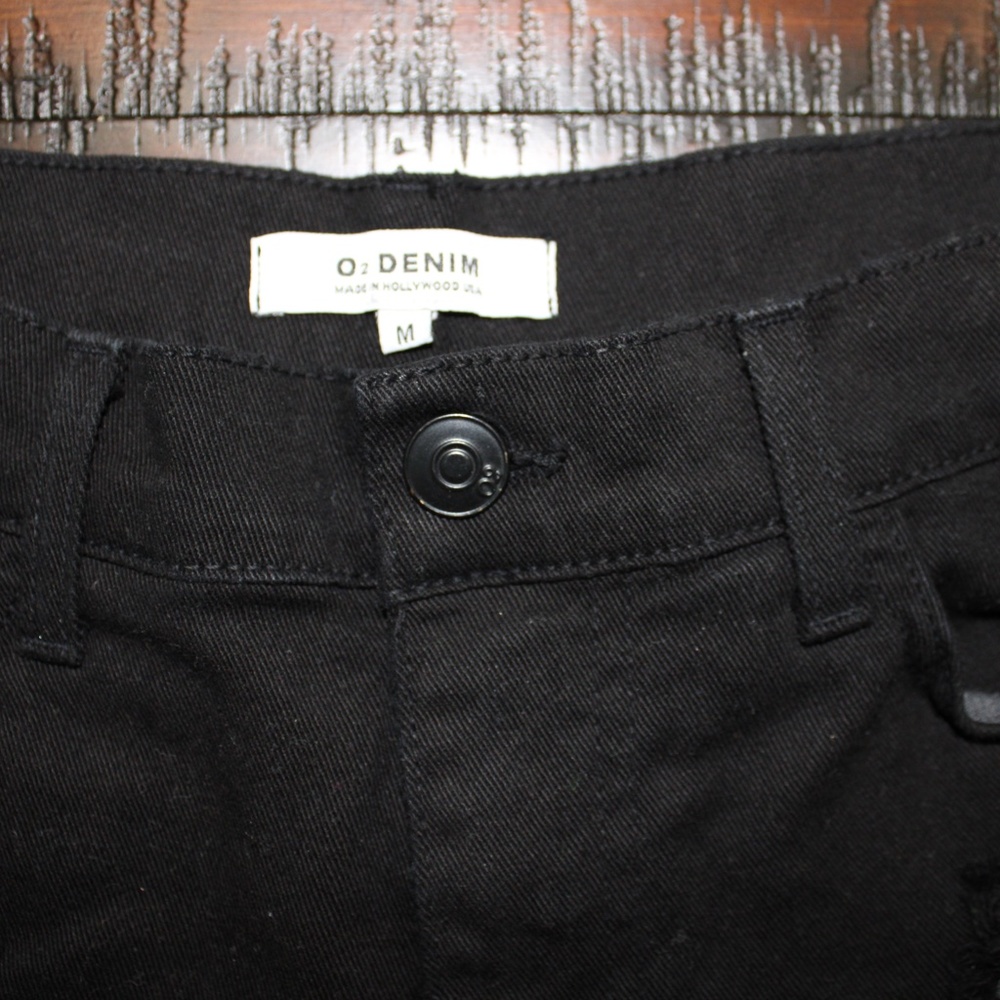 O2 Denim High Rise Black Jean Shorts - Picture 11 of 11